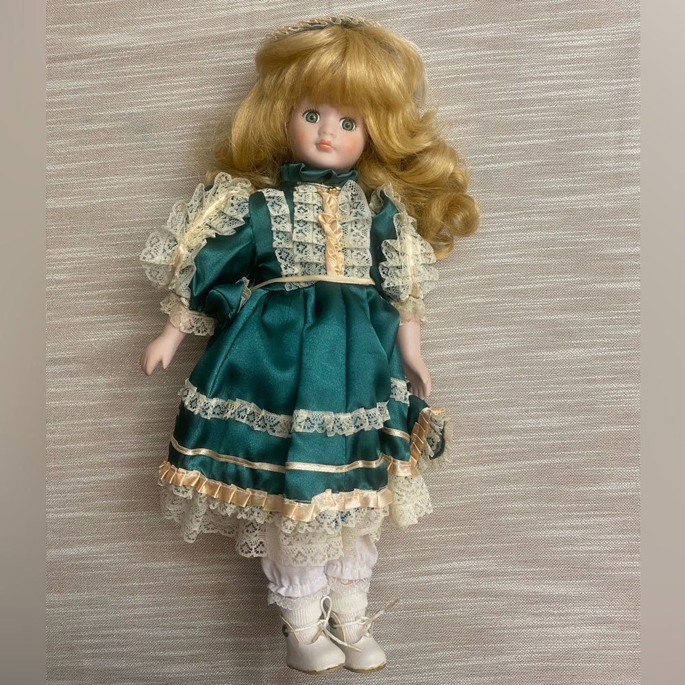 Porcelain Doll Soft Body Green Eyes Blonde Hair 16” Tall Green Dress w/ Purse